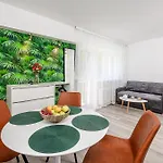 Shortstaypoland Anielewicza B130 Lejlighed *
