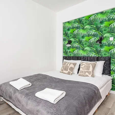 Shortstaypoland Anielewicza B130 * Warschau